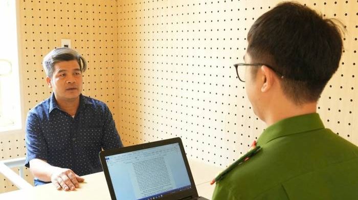 Hai bên ông bà thông gia bị khởi tố trong vụ 'con gái nói dối mang thai'