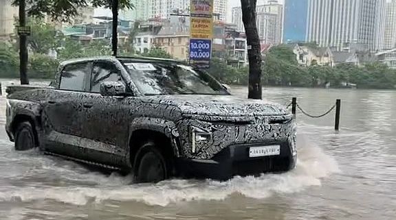 Xe điện đổ xăng của VinFast chuẩn bị ra mắt