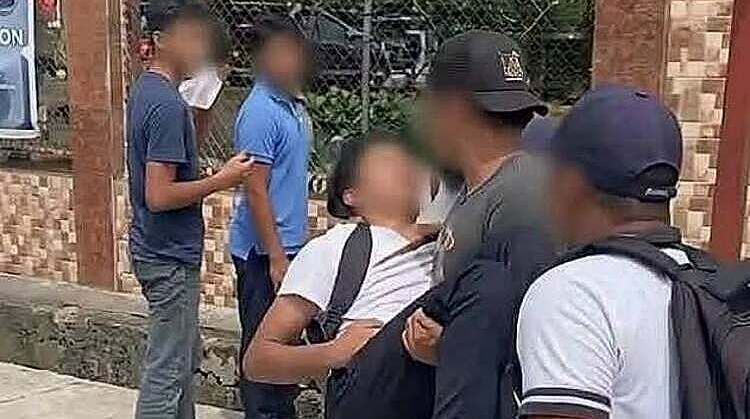 Xả súng tại trường học Philippines, ít nhất ba người chết