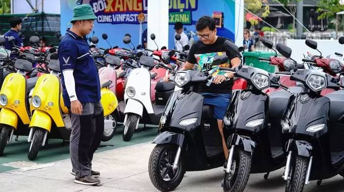 Doanh nghiệp sản xuất xe điện, tái chế nhựa được giảm 2% lãi vay