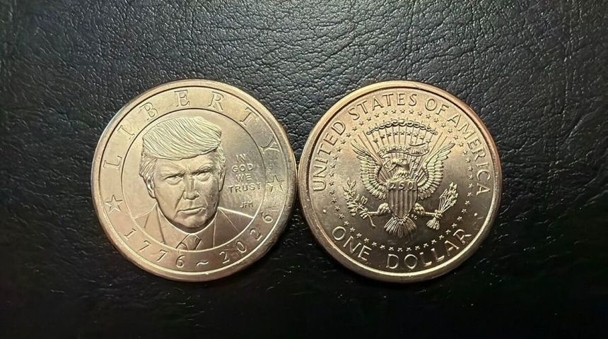 Mỹ phát hành đồng xu 1 USD có hình ông Trump