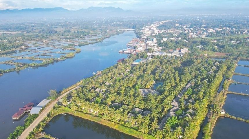 Rừng dừa Liên Xô tài trợ hơn 40 năm trước thành khu nghỉ dưỡng