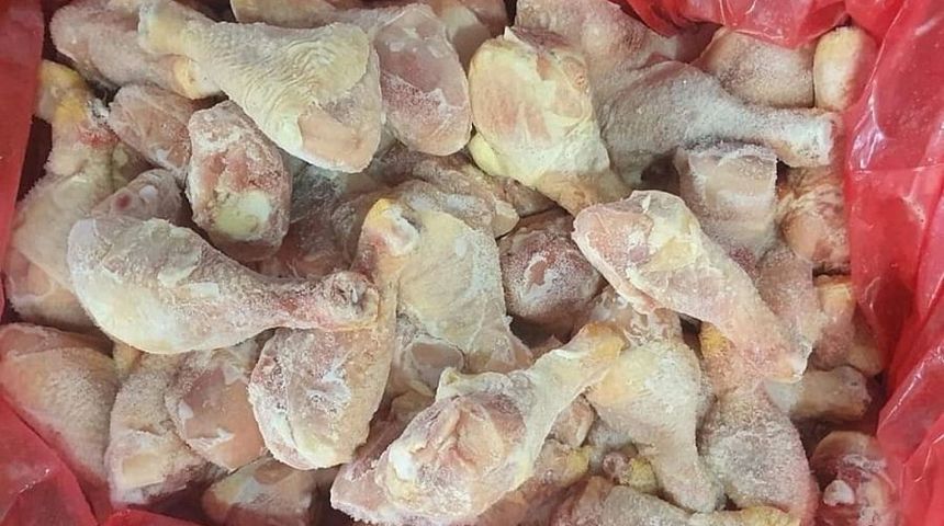 Thịt gà, phụ phẩm nhập khẩu rẻ hơn nhiều loại rau