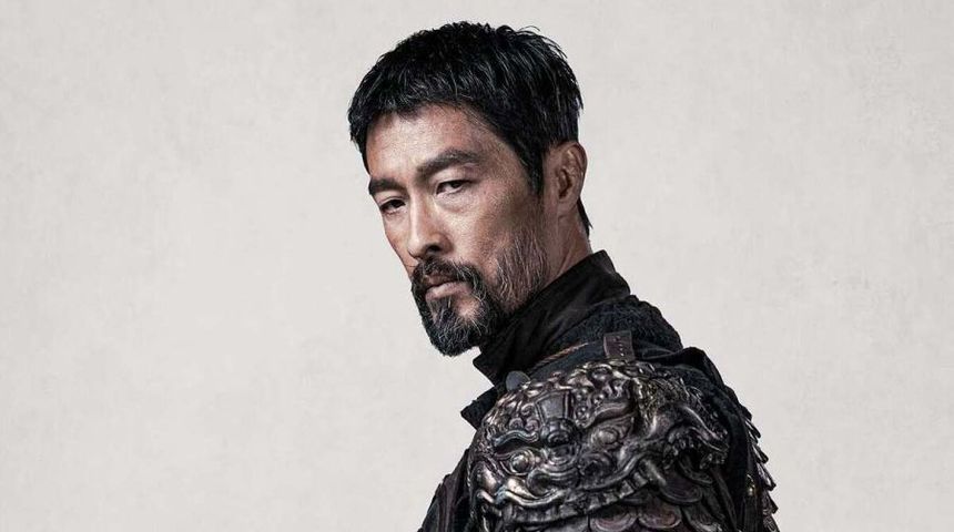 Johnny Trí Nguyễn: 'Với Hộ linh tráng sĩ, êkíp vừa học vừa làm'