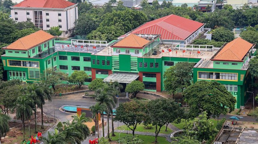 Trụ sở cũ 'lột xác' thành trường ba cấp học ở TP HCM