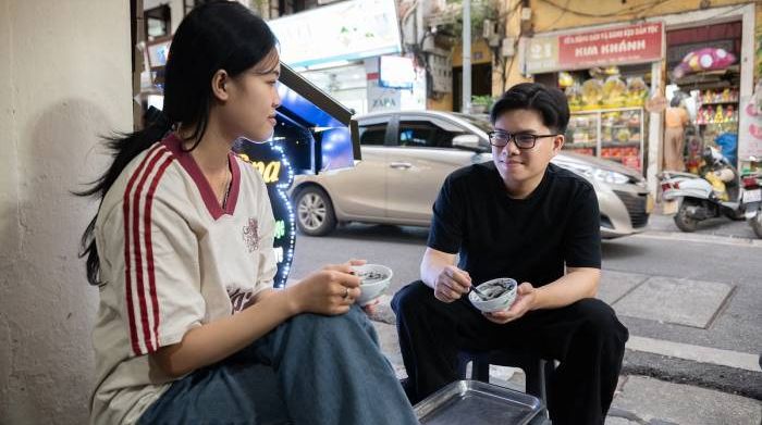 Bánh trôi Phạm Bằng nhộn nhịp khách ngày mở lại
