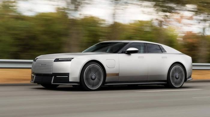 Jaguar ra mắt sedan điện 1.000 mã lực sau 6 năm chờ đợi