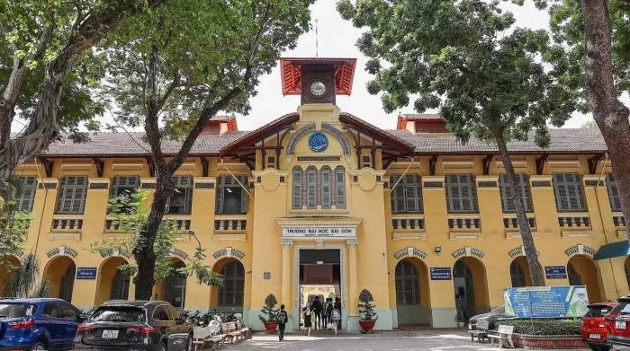 TP HCM sáp nhập hai trường sư phạm