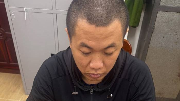 Người cầm đầu vụ 'mang loa kẹo kéo đòi nợ' ra đầu thú