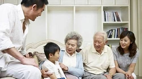 Áp lực 'tam đại đồng đường' để làm tròn chữ hiếu
