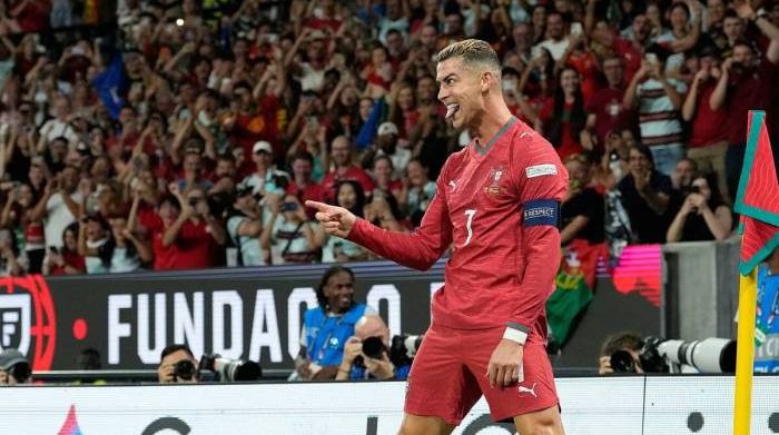 Cựu danh thủ Bồ Đào Nha: 'Tại sao phải đối xử đặc biệt với Ronaldo?'