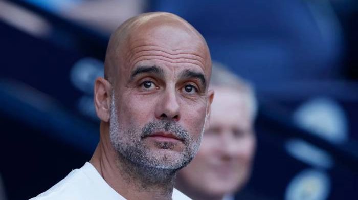 Guardiola ra mặt ủng hộ Man City