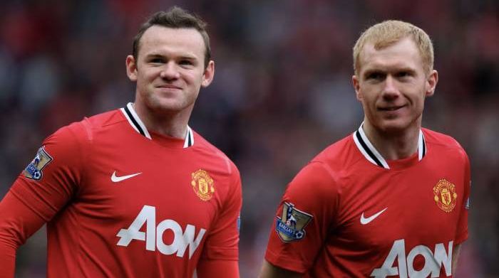 Scholes đi ngược quan điểm của Rooney về Man City
