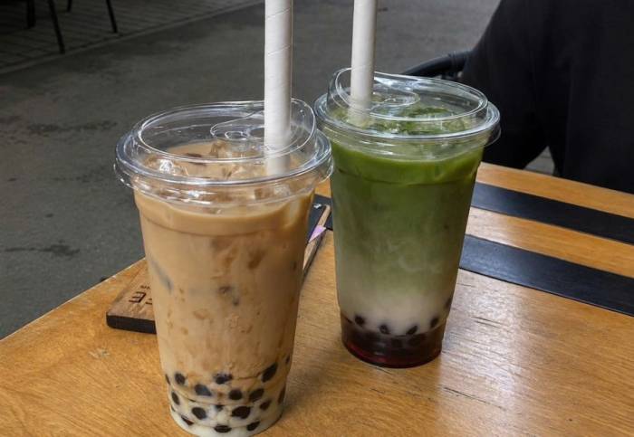 Trà sữa cung cấp nhiều đường, ít chất dinh dưỡng thiết yếu. Ảnh: Vân Anh