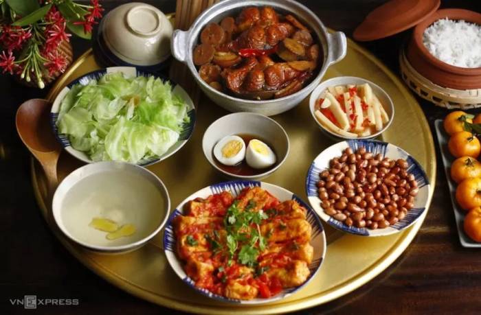 Bữa ăn cân bằng cung cấp đủ năng lượng, nhóm chất dinh dưỡng gồm chất bột đường, chất đạm, chất béo, vitamin và khoáng chất. Ảnh minh họa: Bùi Thủy