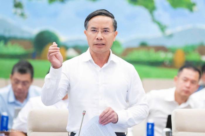 Thống đốc Ngân hàng Nhà nước Phạm Đức Ấn tại phiên họp sáng 17/8. Ảnh: Cổng Thông tin điện tử Quốc hội