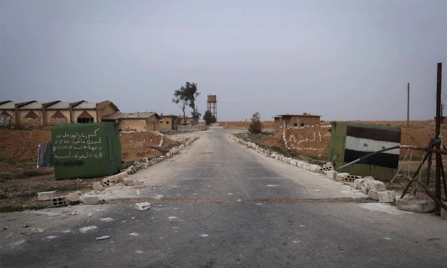 Trạm gác gần căn cứ Abu al-Duhur ở tỉnh Idlib, Syria tháng 12/2024. Ảnh: AP