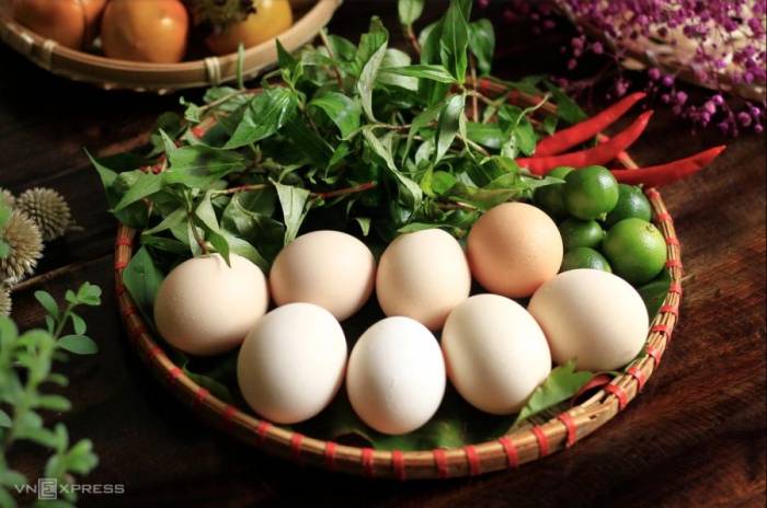 Nếu bạn có lượng cholesterol cao, tốt nhất nên ăn trứng chừng mực hơn và không ăn hàng ngày. Ảnh: Bùi Thủy
