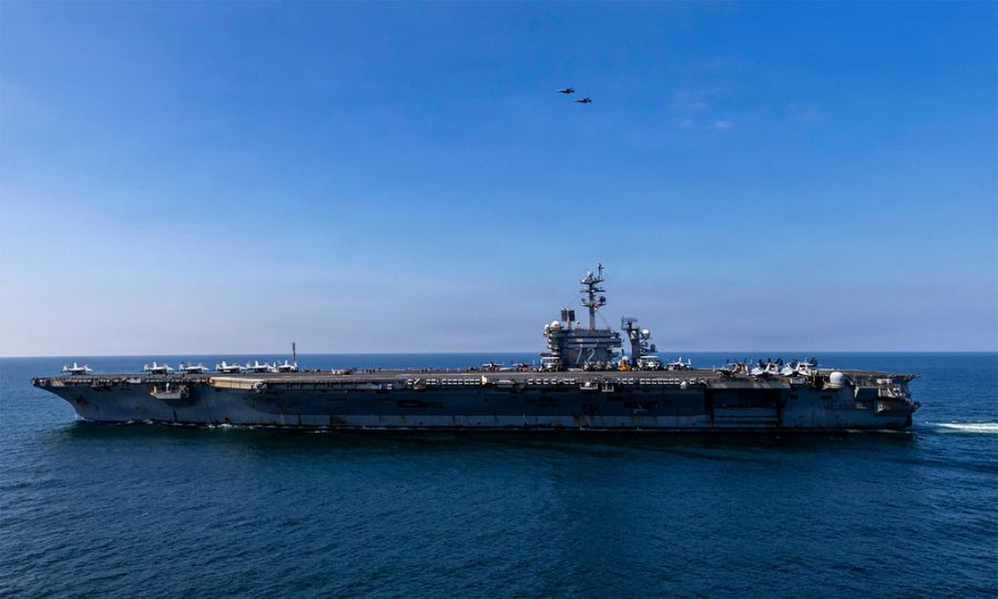 Tàu sân bay USS Abraham Lincoln tại Trung Đông ngày 3/3. Ảnh: US Navy