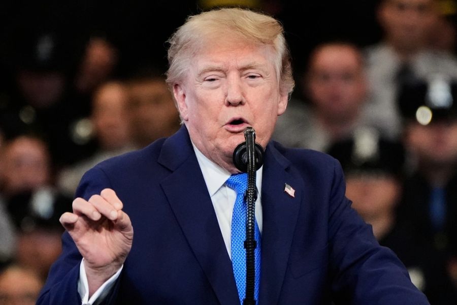 Tổng thống Mỹ Donald Trump phát biểu tại Garden City, New York ngày 14/8. Ảnh: AP