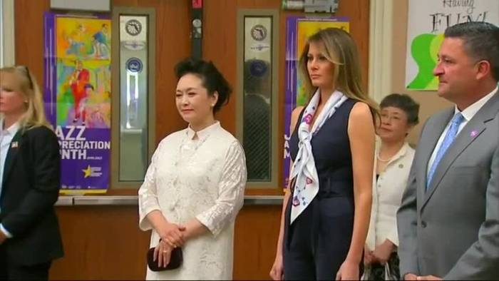 Đệ nhất phu nhân Mỹ, Trung thăm trường nghệ thuật ở Mỹ năm 2017