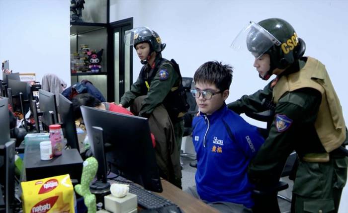 Công an đột kích một trong các địa điểm làm việc của Xôi Lạc TV. Ảnh: A05 Bộ Công an