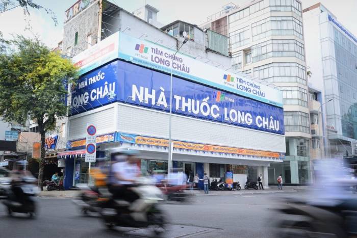 Phát huy  mạng lưới nhà thuốc rộng khắp và nền tảng công nghệ, Long Châu kết nối các thương hiệu quốc tế với nhu cầu chăm sóc sức khỏe ngày càng đa dạng của người Việt. Ảnh: H.Khánh