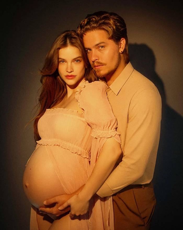 Barbara Palvin và chồng trong bộ ảnh được đăng hồi đầu tháng 9. Ảnh: Instagram Barbara Palvin
