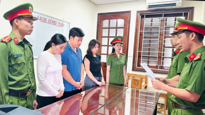 Ba nghi can bị khởi tố. Ảnh: Lam Sơn