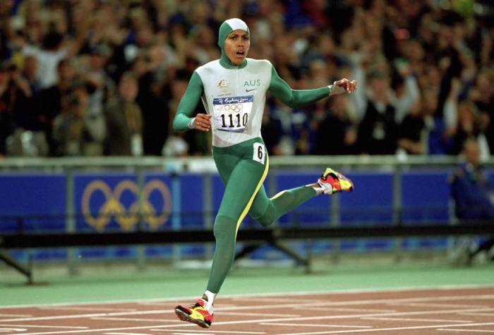 Cathy Freeman giành HC vàng Olympic năm 2000 trong bộ trang phục bó sát mang tính biểu tượng. Ảnh: Allsport