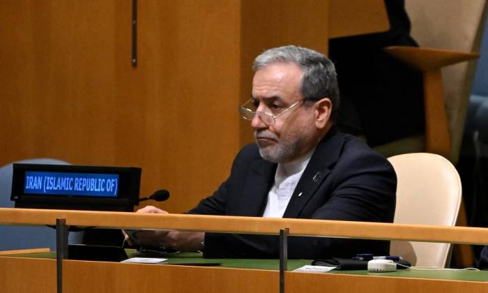 Ngoại trưởng Iran Abbas Araghchi tại trụ sở LHQ ở New York, Mỹ, ngày 23/9. Ảnh: AFP