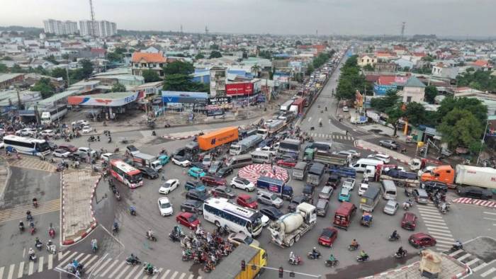 Ám ảnh khi qua vòng xoay nơi 3 mẹ con bị tai nạn - 1