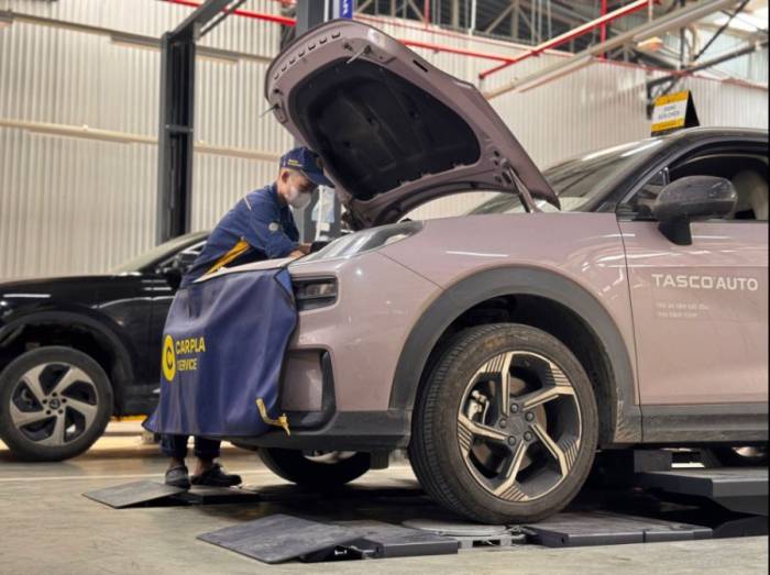 Chiếc Lynk & Co 06 trong Hành trình an tâm đã vượt mốc 170.000 km di chuyển, được kiểm tra và bảo dưỡng tại hệ thống Carpla Service chính hãng. Ảnh: Hành trình An tâm