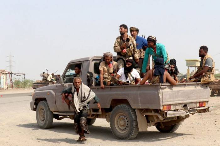 Lực lượng trung thành với chính phủ Yemen được triển khai tại Hodeidah ngày 5/9. Ảnh: AFP