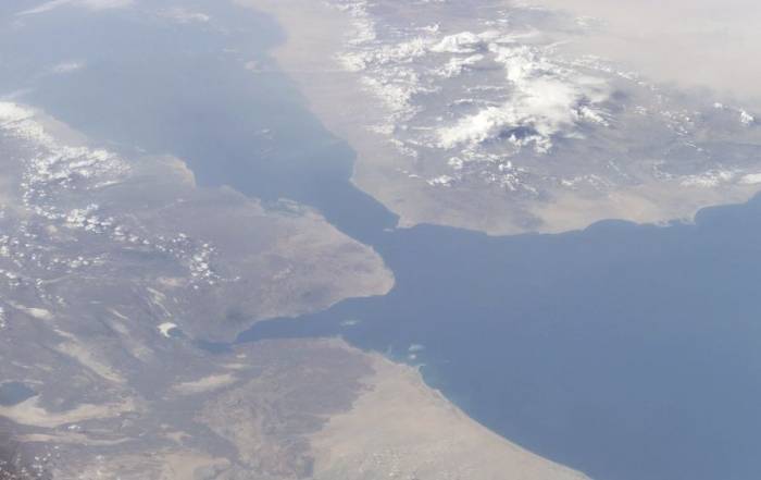 Eo biển Bab el-Mandeb nhìn từ không gian. Ảnh: Wikipedia/ISS