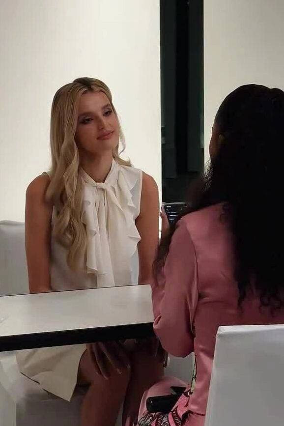 Phần thi Multimedia Challenge của 4 ứng viên tại Miss World 2026