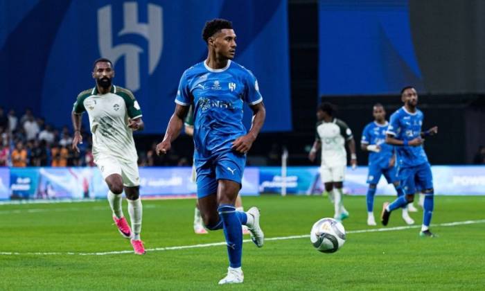 Tiền đạo Ollie Watkins trong trận Al Hilal thắng Al Ahli trên sân Kingdom Arena, thành phố Riyadh, Arab Saudi, vòng ba Saudi Pro League tối 1/9/2026. Ảnh: Al Hilal
