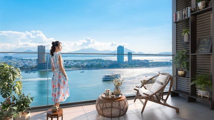 Tầm nhìn rộng mở từ ban công căn hộ Symphony 5. Ảnh: Sun Property