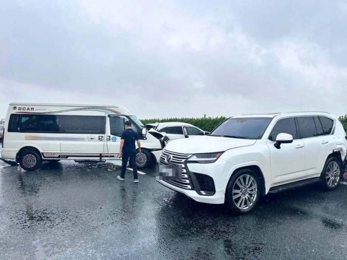 Hiện trường vụ tai nạn. Ảnh: Cục CSGT