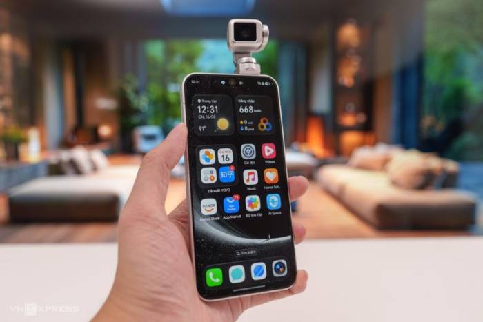 Mẫu Robot Phone của Honor. Ảnh: Tuấn Hưng