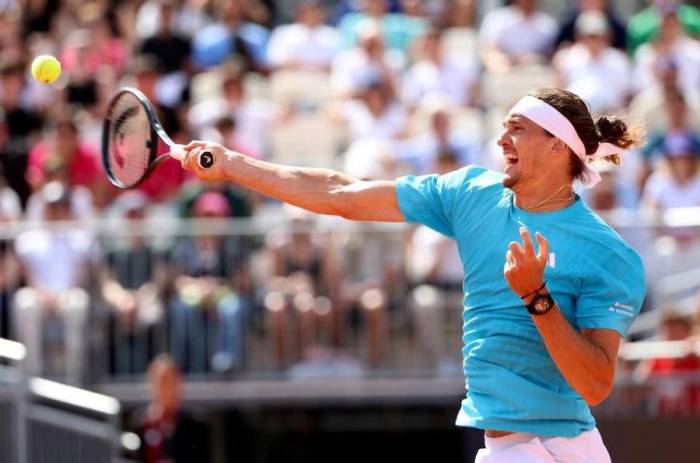 Zverev thi đấu ở vòng 1/8 gặp  Luciano Darderi tại giải Foro Italico, ở Rome, Italy ngày 12/5/2026. Ảnh: Reuters