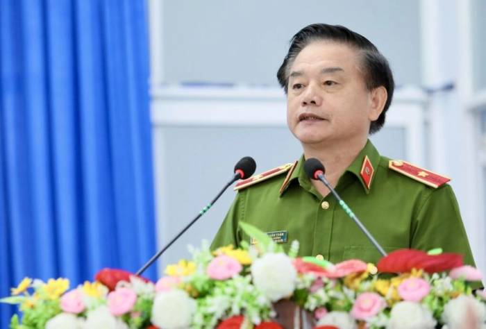 Thiếu tướng Trần Văn Toản, Phó Chánh Văn phòng Cơ quan CSĐT, Bộ Công an, phát biểu tại buổi lễ. Ảnh: Diễm Phạm