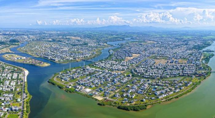 Phía Nam thành phố Đà Nẵng nhìn từ trên cao. Ảnh: Ánh Dương