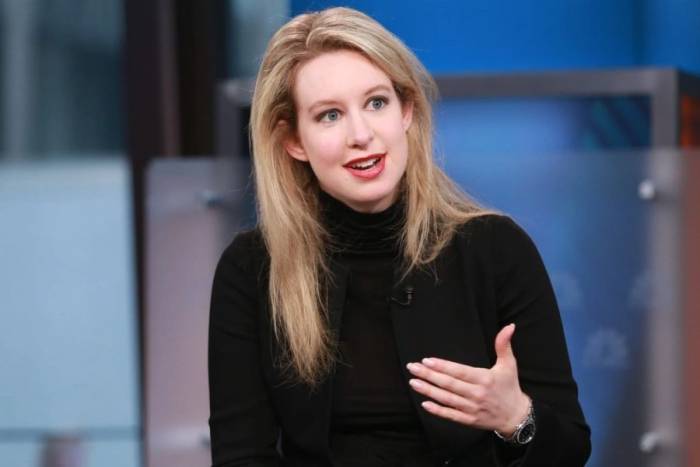 Elizabeth Holmes trong cuộc phỏng vấn vào năm 2015 trước khi bị bắt. Ảnh: CNBC
