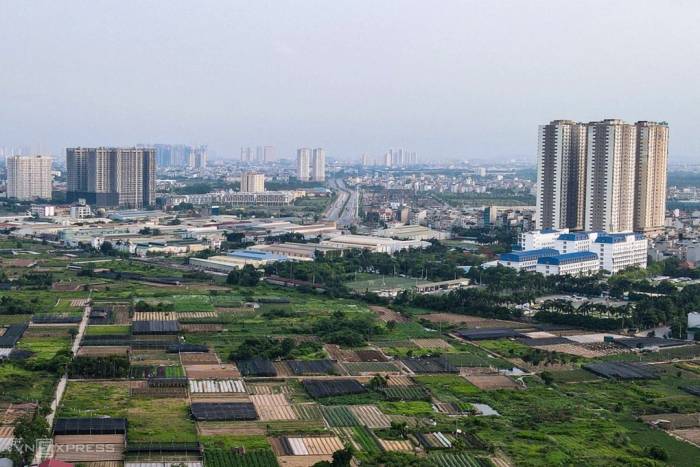 Bất động sản phía tây Hà Nội. Ảnh: Thế Bằng