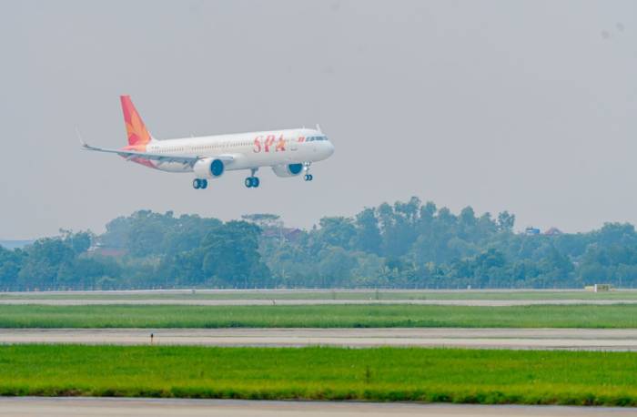 Tàu bay thứ 20 của hãng Sun PhuQuoc Airways hạ cánh tại sân bay Nội Bài. Ảnh: SPA