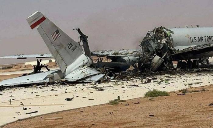 Máy bay cảnh báo sớm E-3 trúng đòn tại căn cứ Prince Sultan ở Arab Saudi trong ảnh công bố hồi tháng 3. Ảnh: Reuters