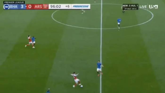 Declan Rice đá vào chân Malick Yalcouye trong trận Arsenal thua Brighton 0-3 ở vòng 5 Ngoại hạng Anh trên sân The Amex, Brighton và Hove, Đông Sussex, Anh ngày 19/9/2026. Ảnh: chụp màn hình