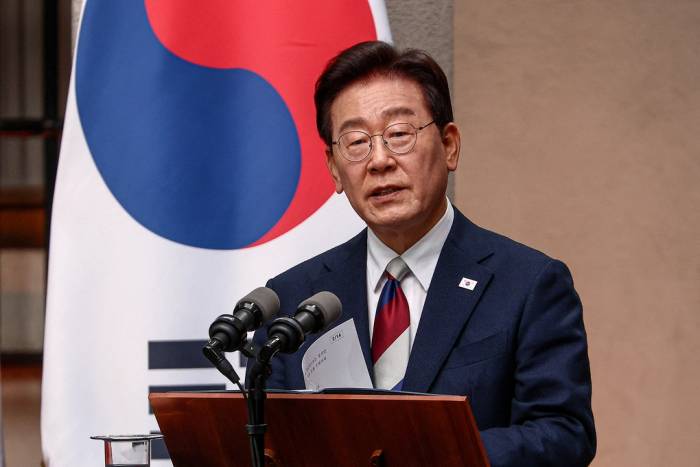 Tổng thống Hàn Quốc Lee Jae-myung tại Santiago, Chile ngày 30/7. Ảnh: AFP