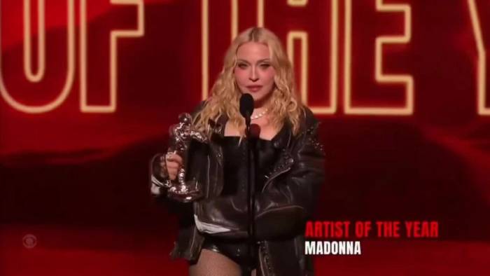 Madonna nhận giải Nghệ sĩ của năm VMAs 2026